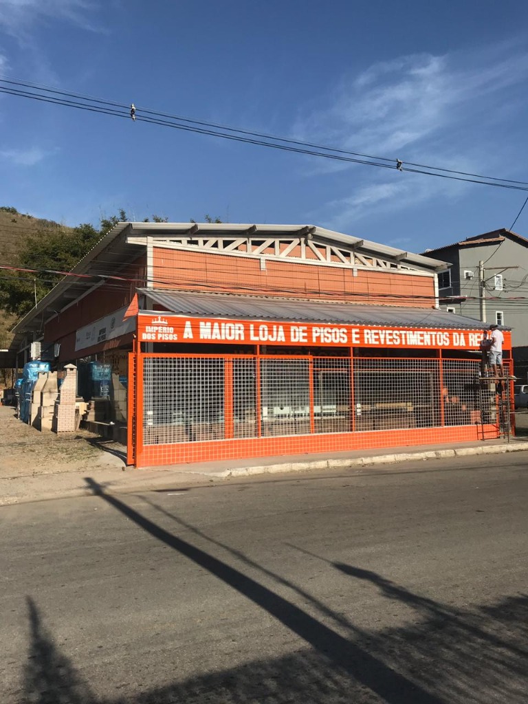 Loja Império dos Pisos em destaque